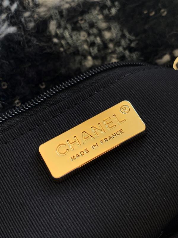 2026127205656436 800